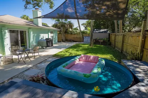 215 4th St, Saint Augustine, FL 32080 photo 3