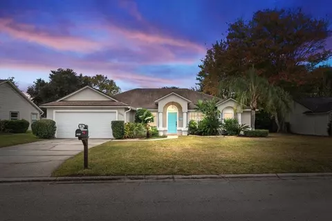 2066 E Forest Gate Dr, Jacksonville, FL 32246