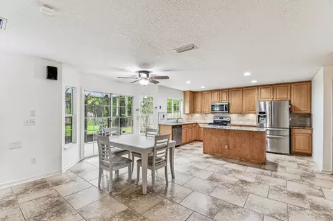 637 Mackenzie Cir, Saint Augustine, FL 32092 photo 14