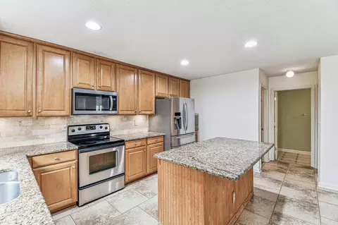 637 Mackenzie Cir, Saint Augustine, FL 32092 photo 17