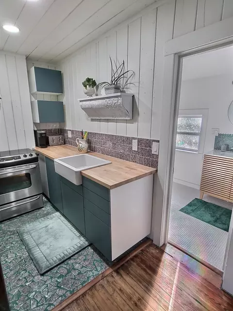 Kitchen - 50 Magnolia Dr Apt 50 A 50 B 48 #50 A, 50 B, 48, Saint Augustine, FL 32080 photo 4 of 6