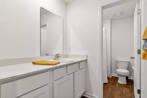 Bath - 90 Stonegate Ave, Saint Augustine, FL 32084 photo 1 of 3