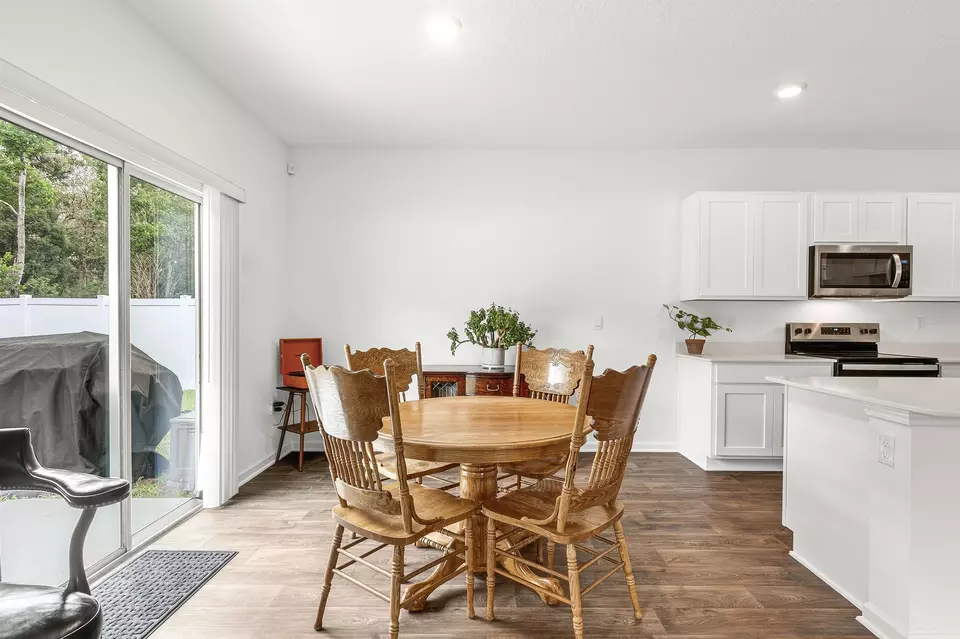 Dining - 90 Stonegate Ave, Saint Augustine, FL 32084 photo 1 of 1