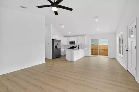 Living - 236 North Blvd, Saint Augustine, FL 32095 photo 3 of 5