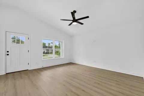Living - 236 North Blvd, Saint Augustine, FL 32095 photo 2 of 5