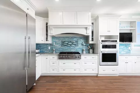 Kitchen - 1 2nd Ln, Saint Augustine, FL 32080 photo 6 of 8