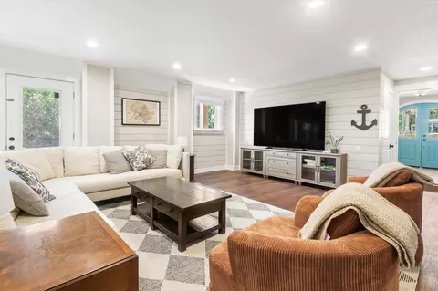 Living - 1 2nd Ln, Saint Augustine, FL 32080 photo 6 of 7