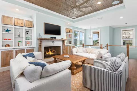 Living - 1 2nd Ln, Saint Augustine, FL 32080 photo 2 of 7