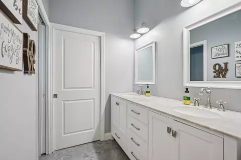 Bath - 3501 Kings Rd, Saint Augustine, FL 32086 photo 2 of 4