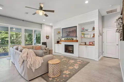 Living - 3501 Kings Rd, Saint Augustine, FL 32086 photo 2 of 2