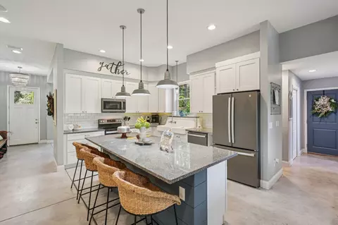 Kitchen - 3501 Kings Rd, Saint Augustine, FL 32086 photo 6 of 6