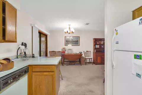 Dining - 426 Jasmine Rd, Saint Augustine, FL 32086 photo 1 of 1