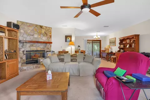 Living - 426 Jasmine Rd, Saint Augustine, FL 32086 photo 1 of 3