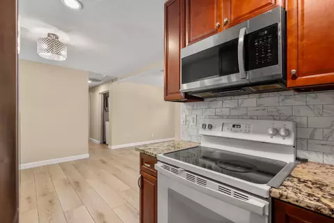 Entry Way - 227 N Whitney St, Saint Augustine, FL 32084 photo 1 of 1