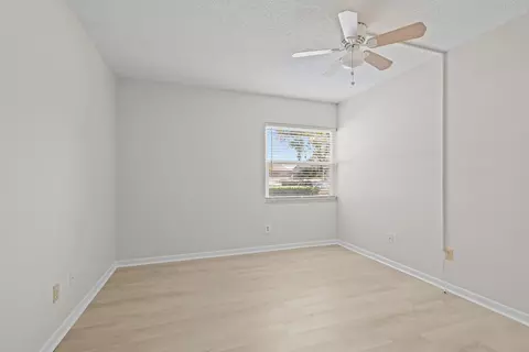 Bedroom - 37 Tarragona Ct, Saint Augustine, FL 32086 photo 6 of 6