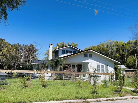128 Magnolia, Crescent City, FL 32112