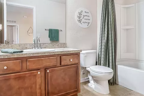 Bath - 1818 Golden Lake Loop, Saint Augustine, FL 32084 photo 1 of 3