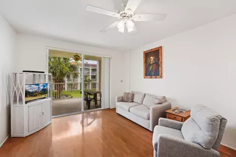 Living - 155 Marine St UNIT 202, Saint Augustine, FL 32084 photo 3 of 3