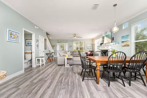 Dining - 2500 Hydrangea St, Saint Augustine, FL 32080 photo 2 of 2