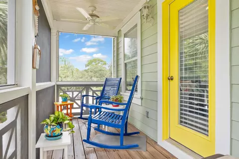 Exterior - 2500 Hydrangea St, Saint Augustine, FL 32080 photo 6 of 25
