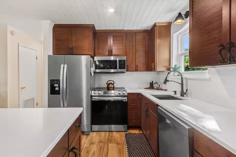 Kitchen - 120 Swallow Rd, Saint Augustine, FL 32086 photo 2 of 5