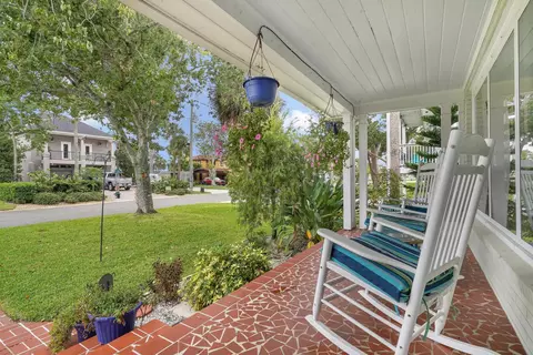 Exterior - 26 Dolphin Dr, Saint Augustine, FL 32080 photo 2 of 6