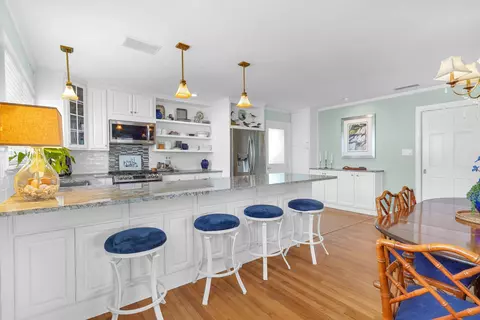 Kitchen - 26 Dolphin Dr, Saint Augustine, FL 32080 photo 2 of 5