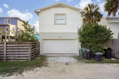 Exterior - 26 Dolphin Dr, Saint Augustine, FL 32080 photo 3 of 6
