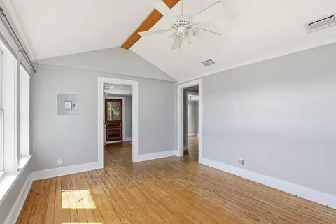 Living - 102 Palmer St, Saint Augustine, FL 32084 photo 2 of 4