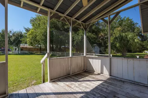 Exterior - 102 Palmer St, Saint Augustine, FL 32084 photo 4 of 8