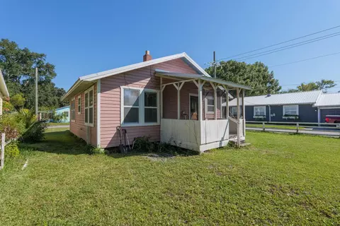 Exterior - 102 Palmer St, Saint Augustine, FL 32084 photo 5 of 8