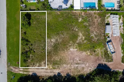 130 4th St, Saint Augustine, FL 32080 photo 2