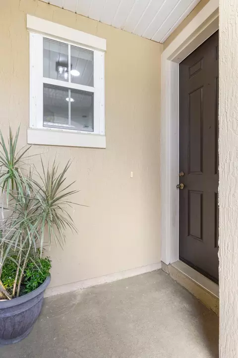 Entry Way - 340 Volterra Pl, Saint Augustine, FL 32084 photo 1 of 4