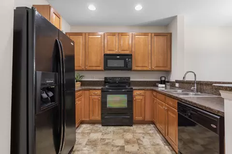 Kitchen - 340 Volterra Pl, Saint Augustine, FL 32084 photo 2 of 3