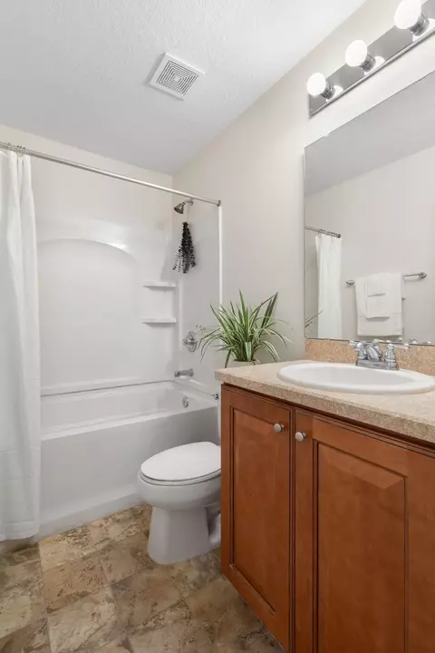 Bath - 340 Volterra Pl, Saint Augustine, FL 32084 photo 4 of 4