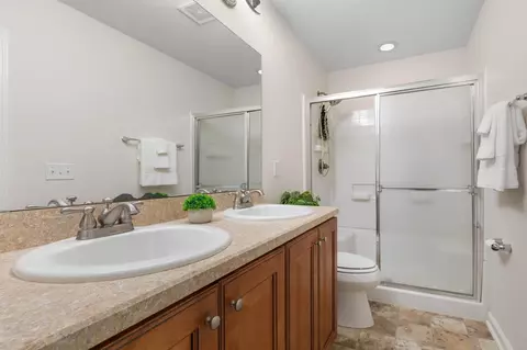 Bath - 340 Volterra Pl, Saint Augustine, FL 32084 photo 2 of 4