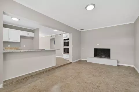 Living - 125 Menendez Rd, Saint Augustine, FL 32080 photo 4 of 7