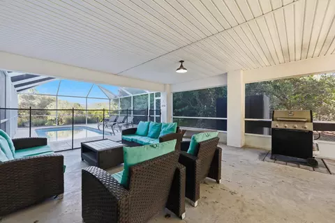 Exterior - 4969 Alta Vista Ave, Saint Augustine, FL 32080 photo 4 of 17