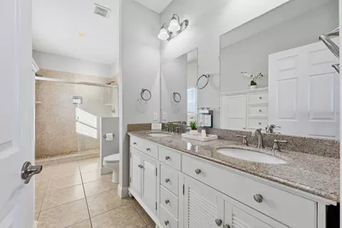 Bath - 4969 Alta Vista Ave, Saint Augustine, FL 32080 photo 2 of 6