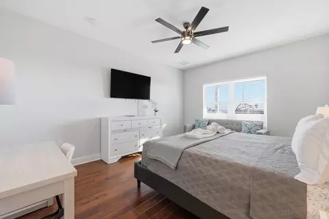 Bedroom - 4969 Alta Vista Ave, Saint Augustine, FL 32080 photo 4 of 13