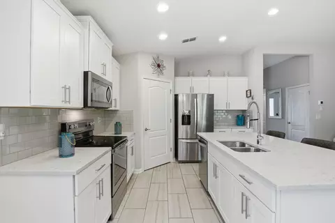 594 Palace Dr, Saint Augustine, FL 32084 photo 8