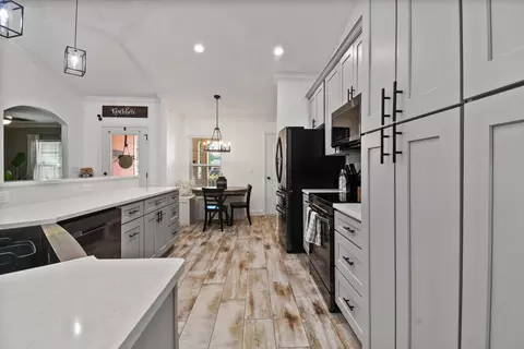 Kitchen - 116 Tidal Ln, Saint Augustine, FL 32080 photo 4 of 4