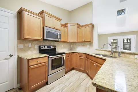 Kitchen - 317 Mystical Way, Saint Augustine, FL 32080 photo 4 of 4