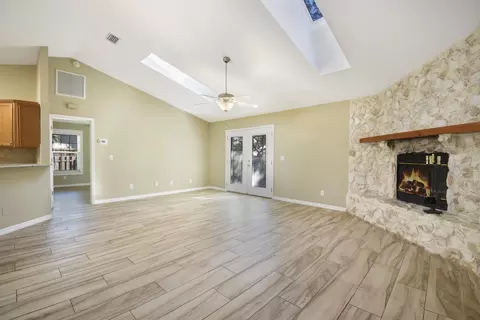 Living - 317 Mystical Way, Saint Augustine, FL 32080 photo 2 of 5