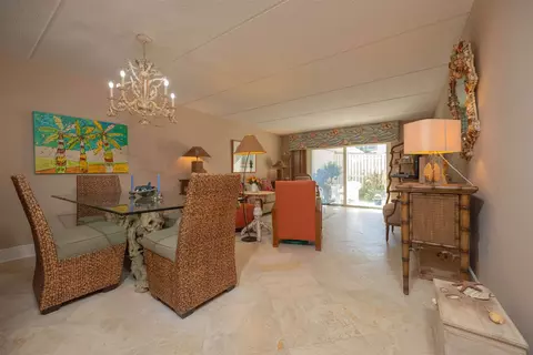 Dining - 8130 A1a S H3 #H3, Saint Augustine, FL 32080 photo 3 of 4