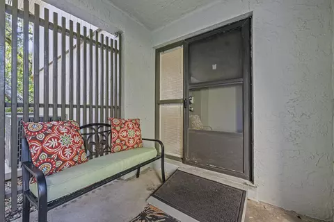 Exterior - 37 Alcira Ct, Saint Augustine, FL 32086 photo 5 of 14