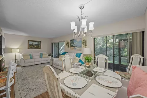 Dining - 37 Alcira Ct, Saint Augustine, FL 32086 photo 3 of 3