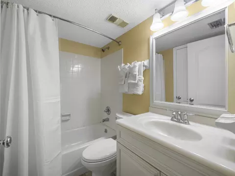Bath - 880 A1a Beach Blvd #8312, Saint Augustine, FL 32080 photo 2 of 2