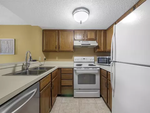 Kitchen - 880 A1a Beach Blvd #8312, Saint Augustine, FL 32080 photo 1 of 2