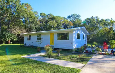 561 Tart Rd, Saint Augustine, FL 32084 photo 1